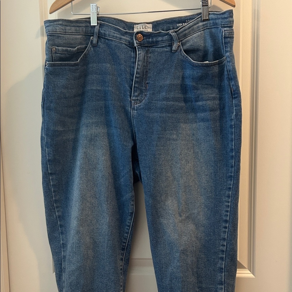 Nicole Miller Women's SoHo High Rise Slim Straight Blue Jeans size 16